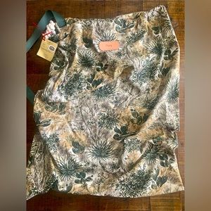 Jon Hart Design Green and Tan Men's Bag